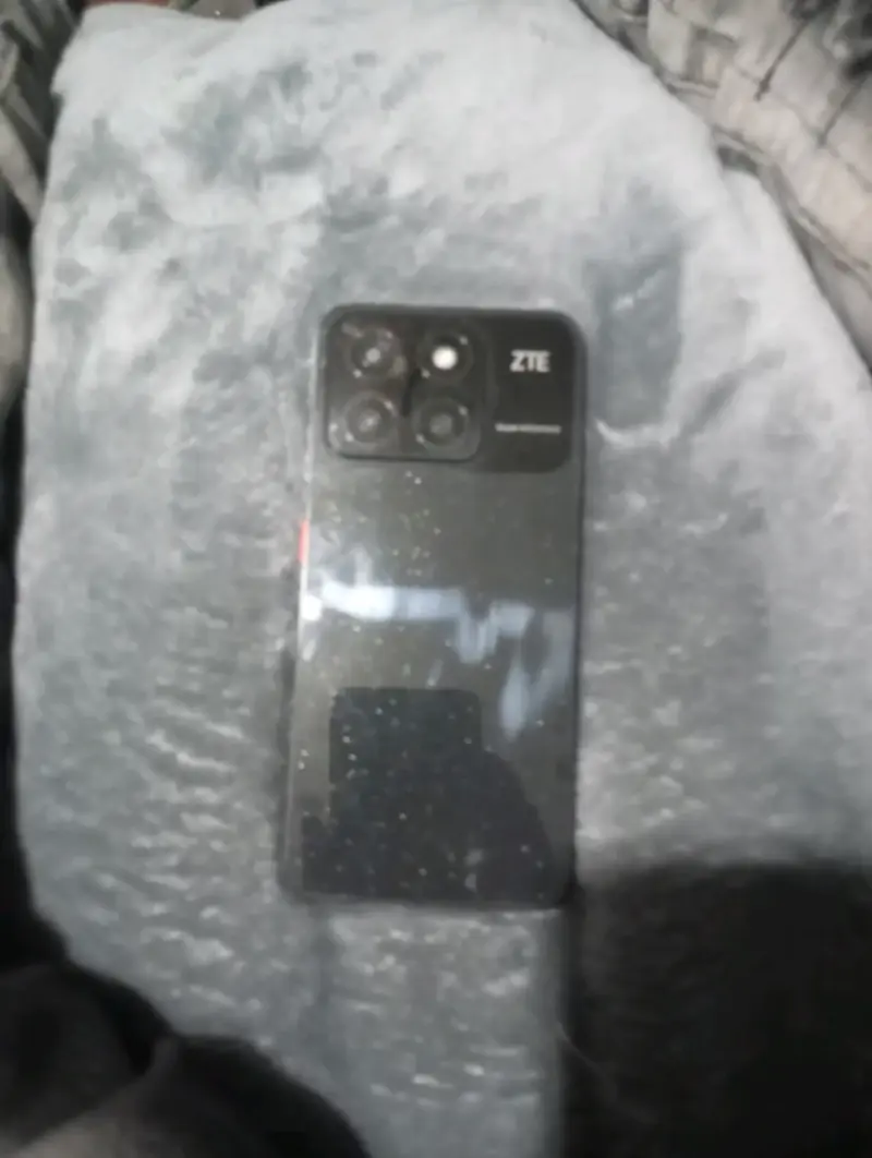 Smartphone pantalla encendida - 5