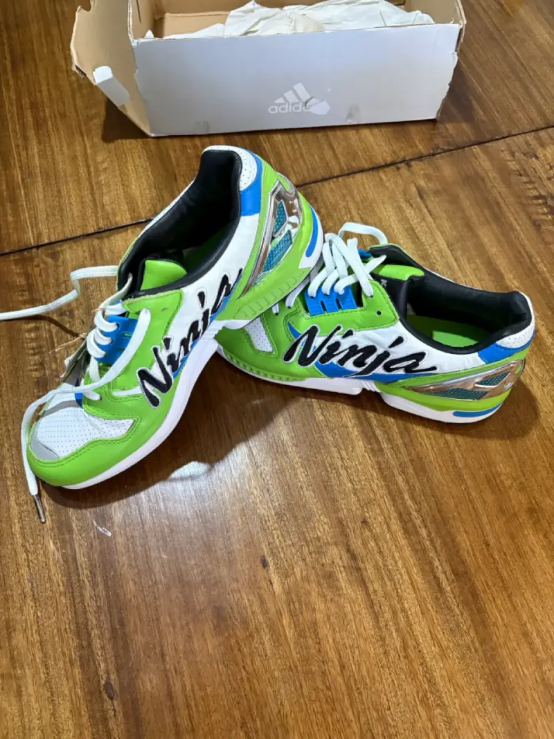 Zapatillas Adidas, colaboración con kawasaki ninja - 3