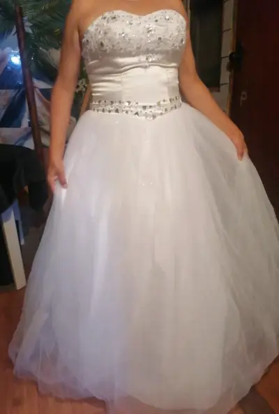 Vestido de novia blanco más falso y zapatos - miniatura 1