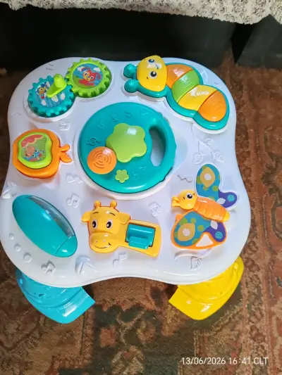 Mesa de actividades infantil - miniatura 2