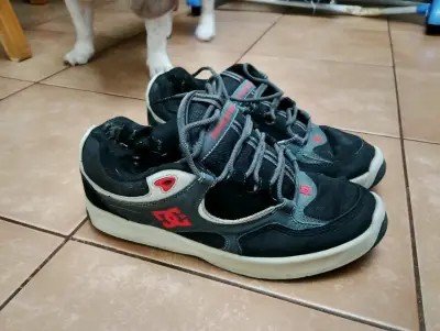 Zapatillas DC negras usadas - miniatura 5