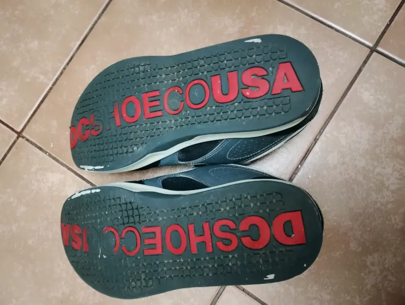Zapatillas DC negras usadas - 6