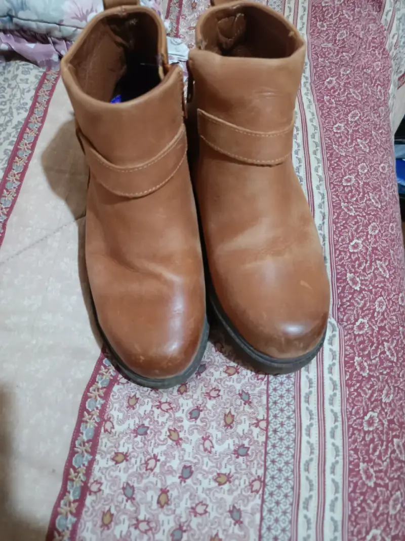 Botas de cuero marrón - 4