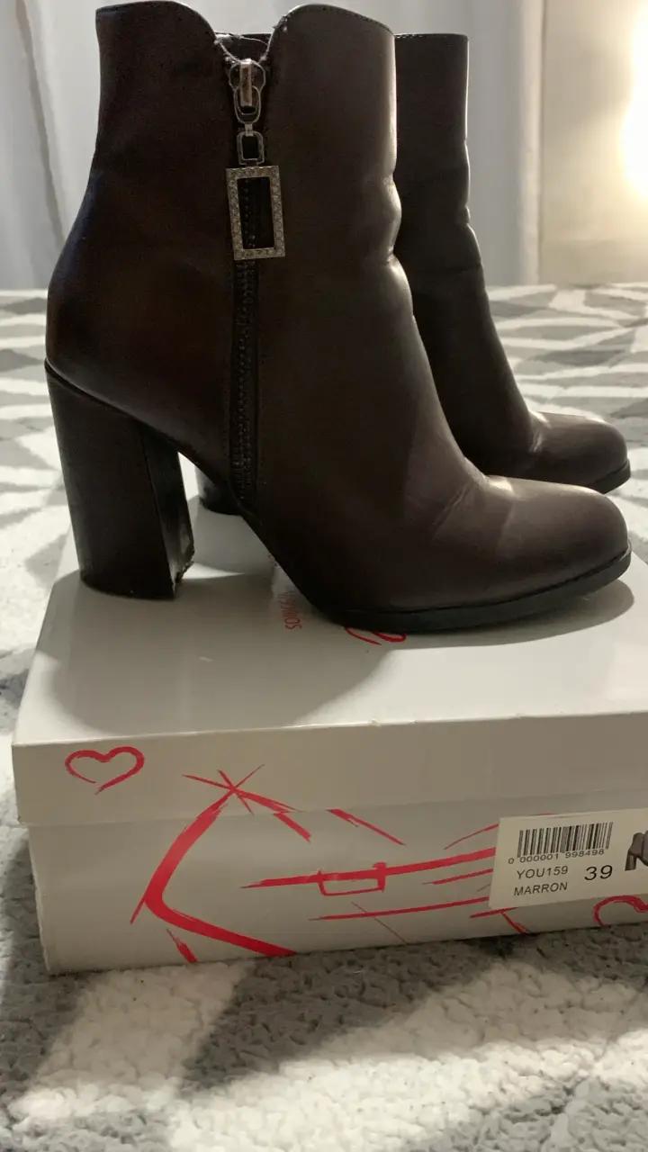 Botines marrones con cierre - 2