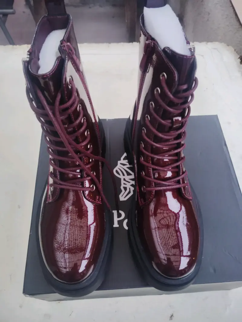 Botas burdeos charol con cordones - 2