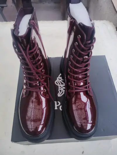 Botas burdeos charol con cordones - miniatura 2