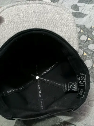 Gorra Maui negra y gris - miniatura 2