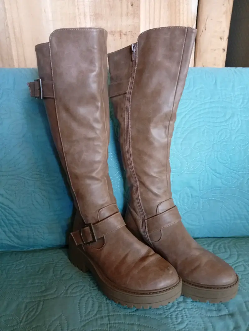 Botas altas beige