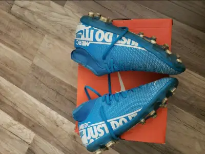 Zapatos de futbol nike - miniatura 5