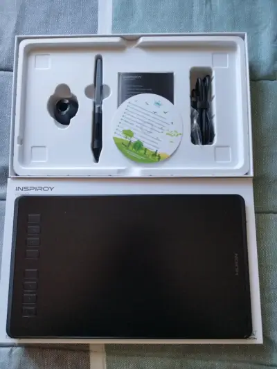 Tableta gráfica Huion Inspiroy H950P - miniatura 3