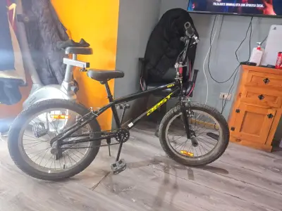 Bicicleta BMX negra Ghost - miniatura 2