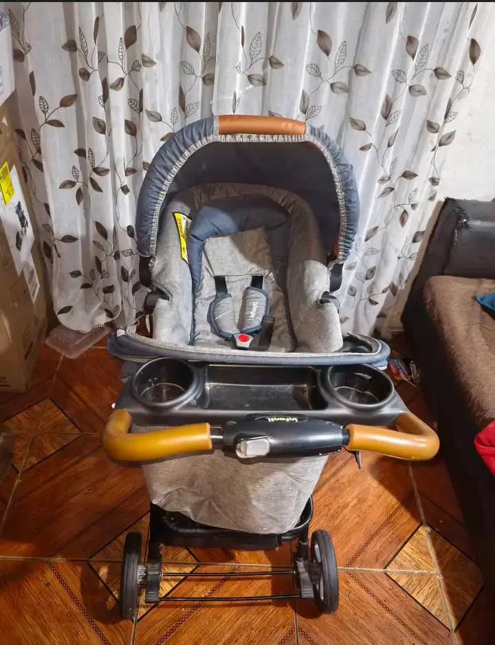 Coche Infanti azul con portabebé - 3