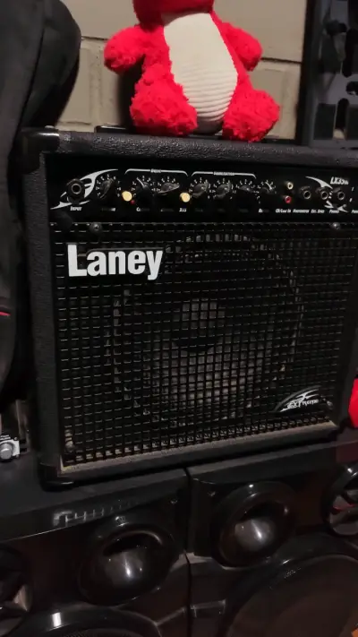 Amplificador Laney LX35R - miniatura 2