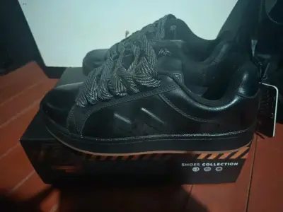 Zapatos negros talla 41 - miniatura 4