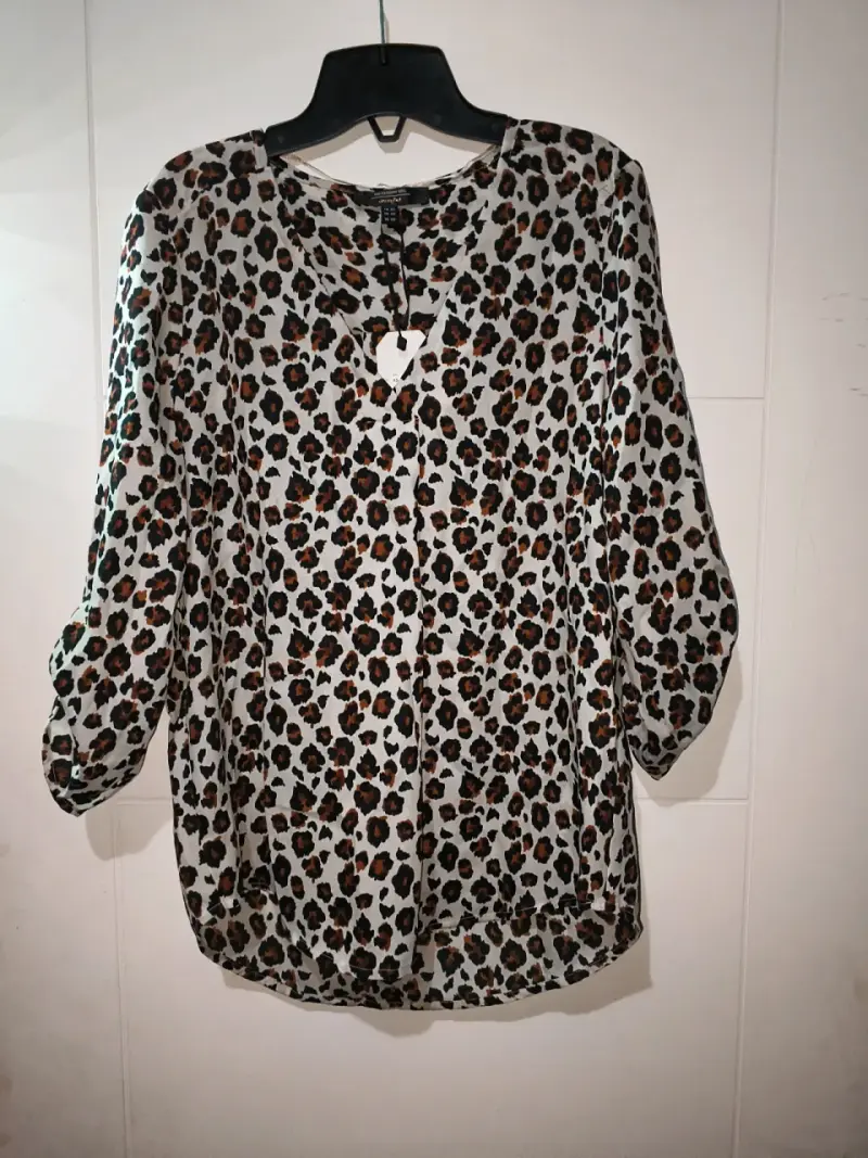 Blusa leopard print estilo suelto - 2