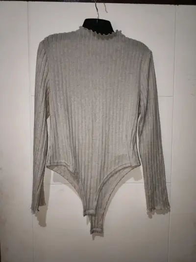 Body beige de manga larga - miniatura 3