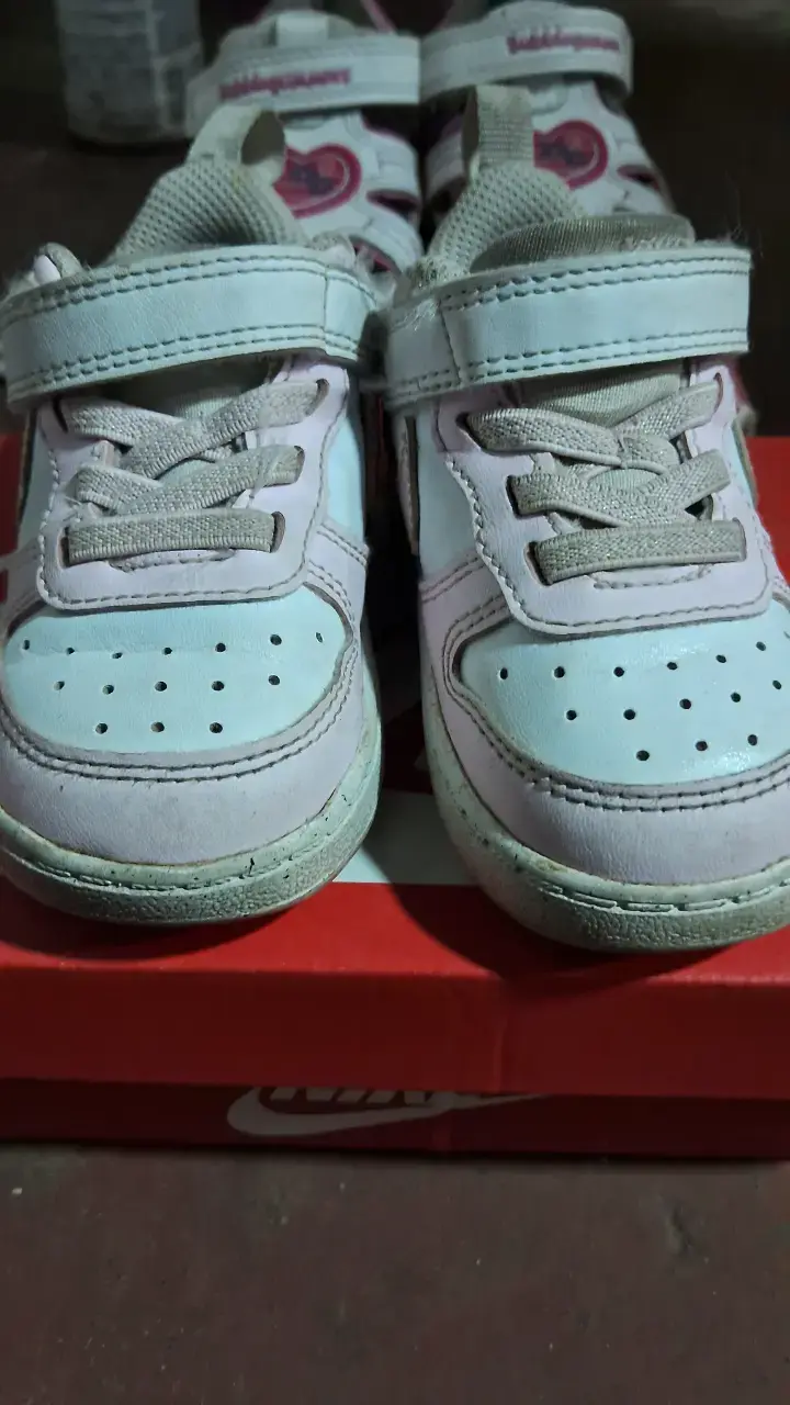 Zapatillas infantiles rosas Nike 21 - 1