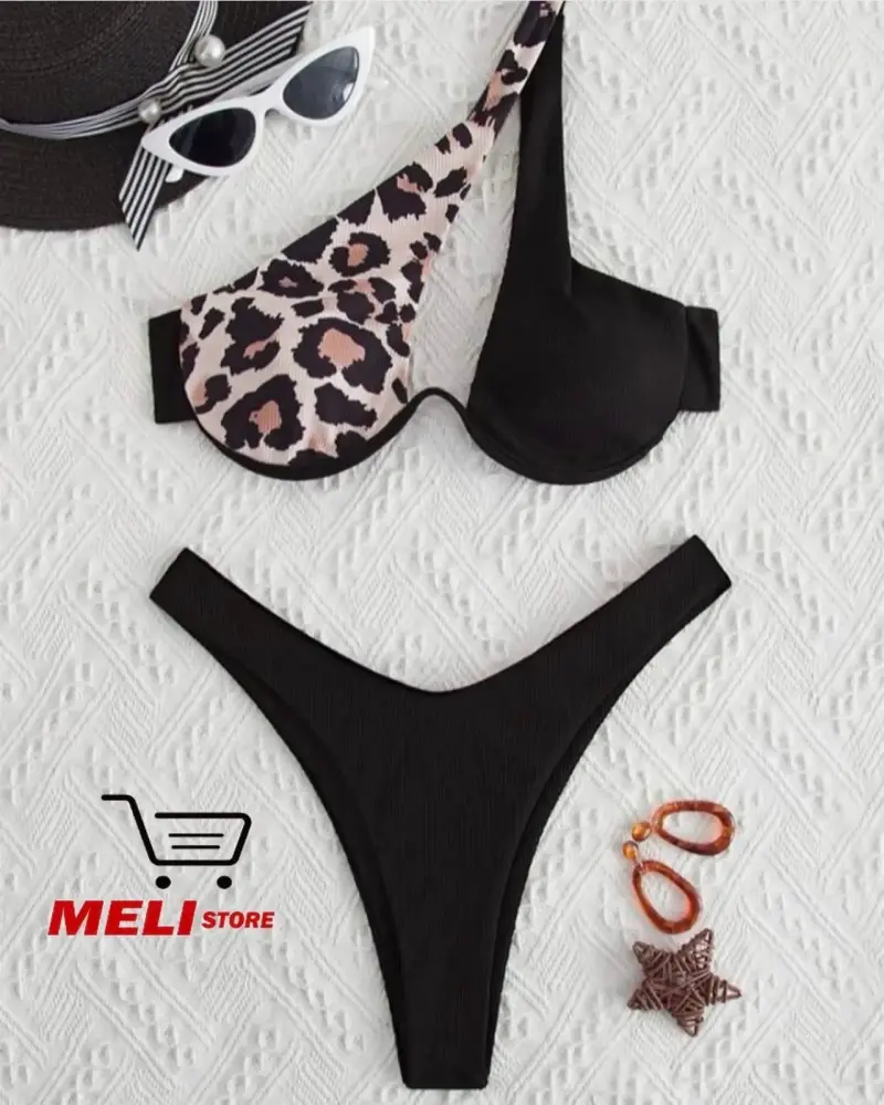 Bikini modelo leopardo