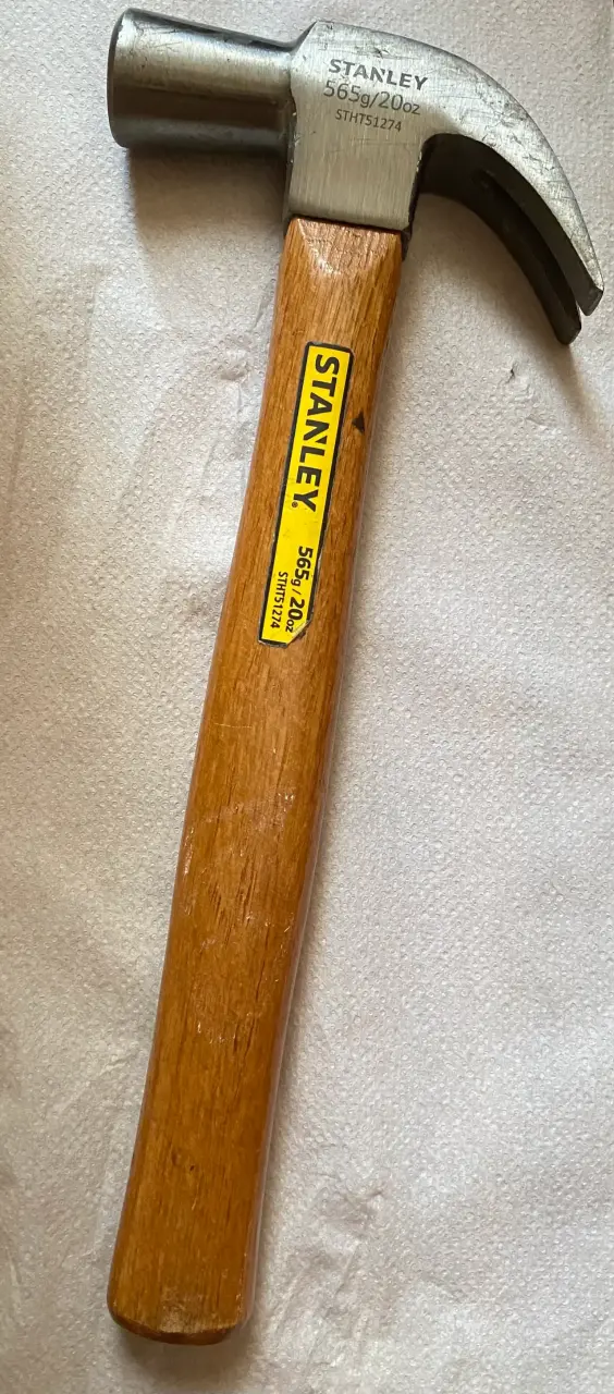 Martillo Stanley 565g
