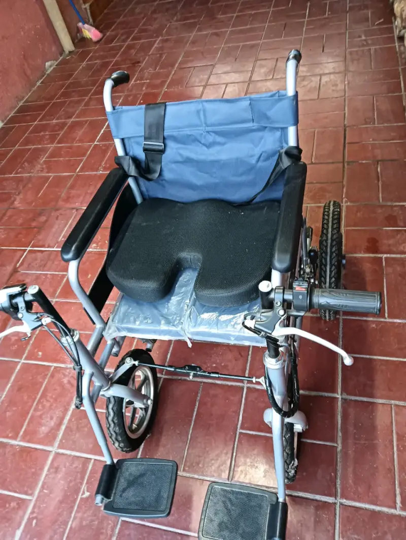 Silla de ruedas eléctrica - 3