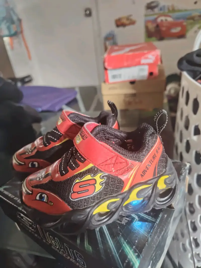 Zapatillas infantiles Cars rojas - 3