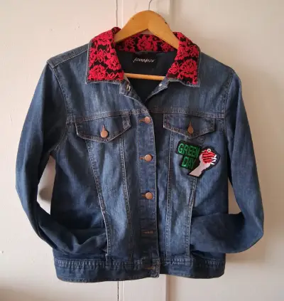 Chaqueta de mezclilla personalizada - miniatura 1