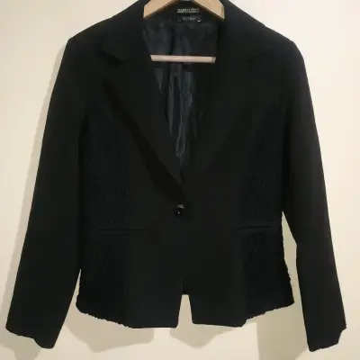 Blazer negro elegante para mujer - miniatura 1