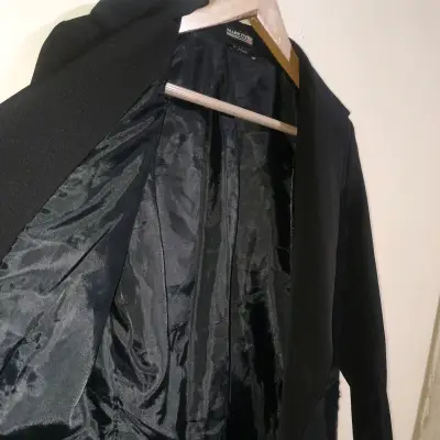 Blazer negro elegante para mujer - miniatura 5