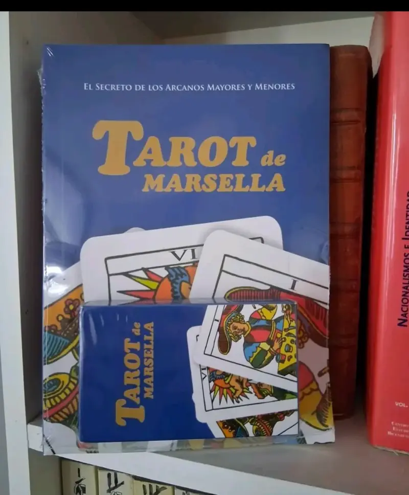 Tarot de Marsella con libro - 3