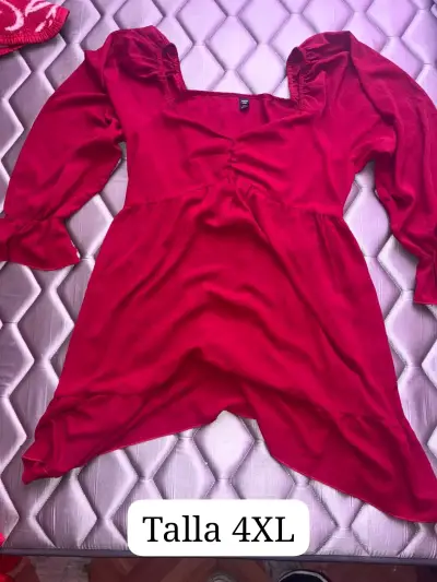 Ropa de mujer - miniatura 1