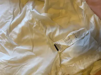 Chaqueta blanca con cierre - miniatura 4