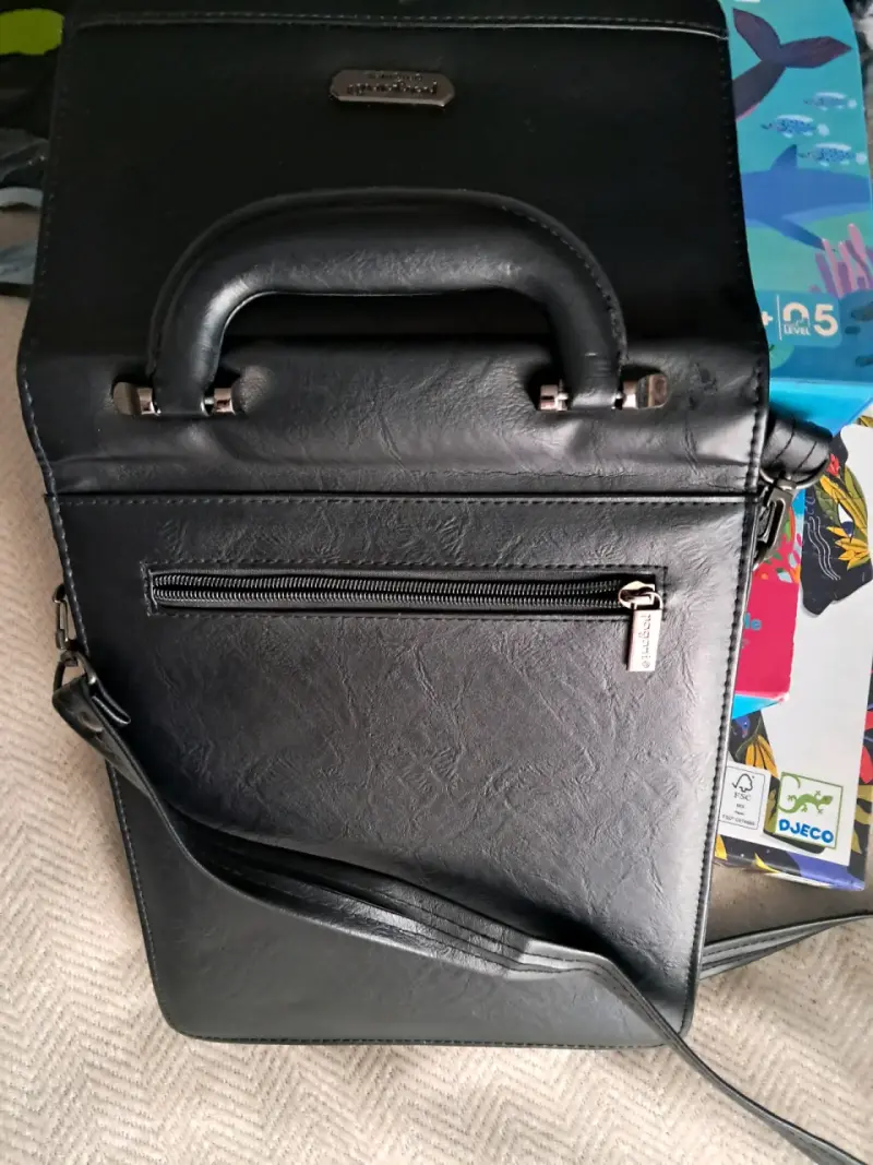 Bolso de hombro negro de cuero para viaje - 2
