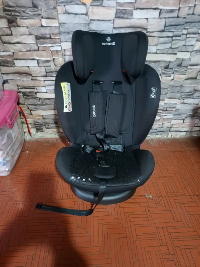 Silla de auto Bebesit negra - 2