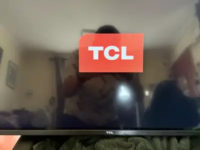 Televisor TCL pantalla plana - miniatura 1