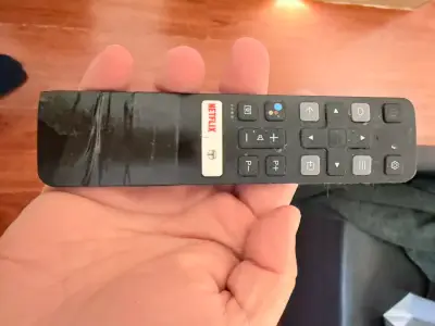 Televisor TCL pantalla plana - miniatura 4
