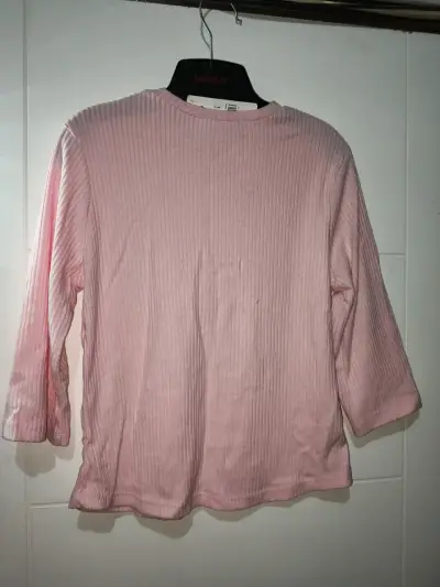 Polera rosada de mangas largas - miniatura 3