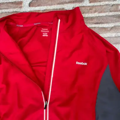 Cortavientos Reebok - miniatura 2