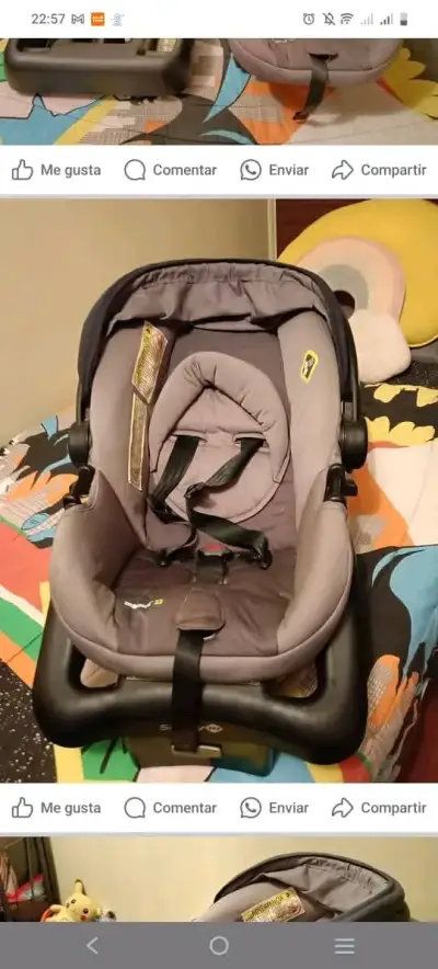 Silla de auto para bebé gris - miniatura 2