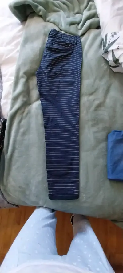 Pantalón azul a rayas con puntos - miniatura 1