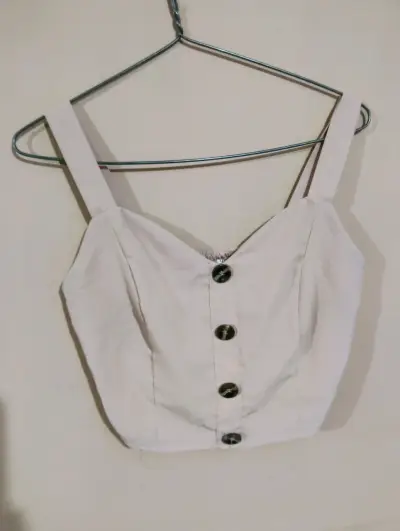 Mucha ropa a mil - miniatura 2