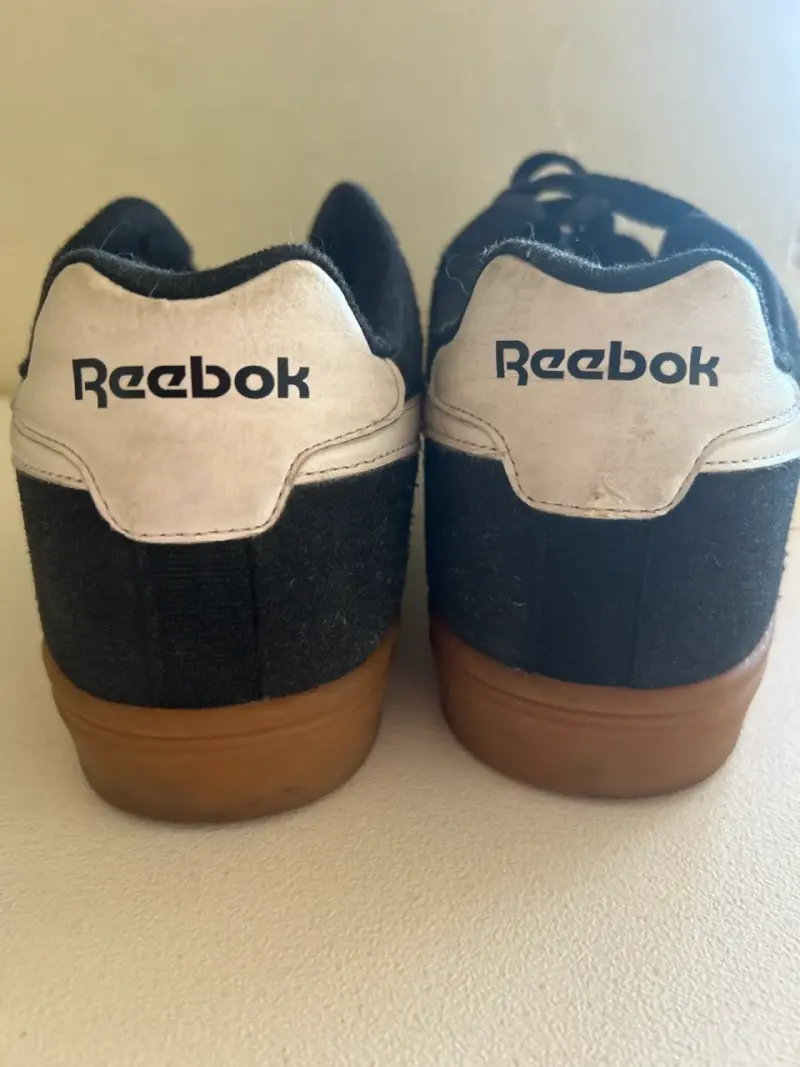 Zapatillas negras Reebok usadas - 2