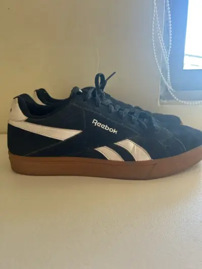 Zapatillas negras Reebok usadas - miniatura 4