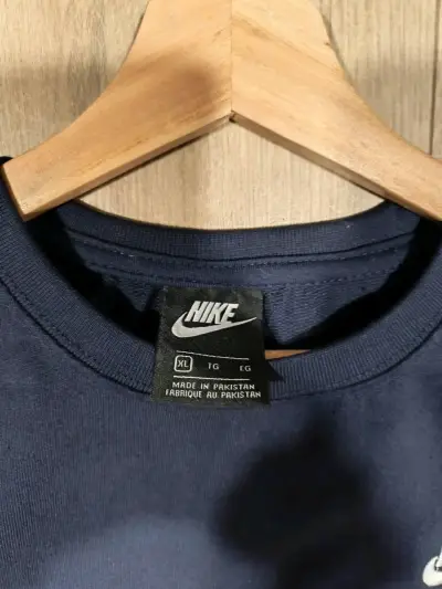 Polerón Nike azul oscuro - miniatura 2