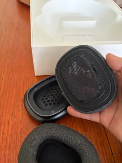 Audífonos Airpods Max Negros - 1 Gen - miniatura 6