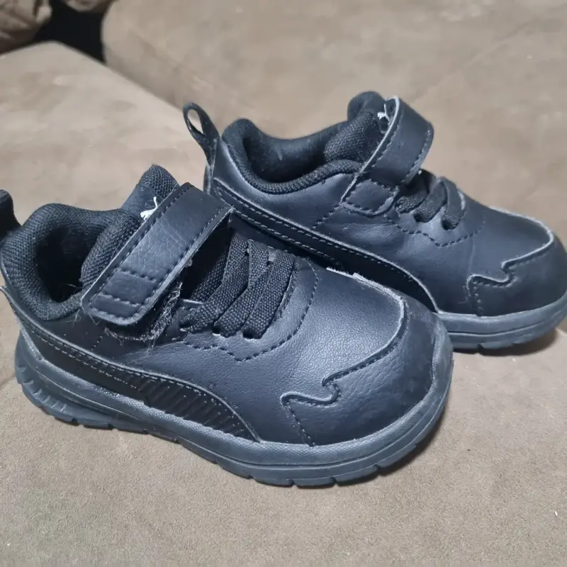 Zapatillas negras infantiles - 4