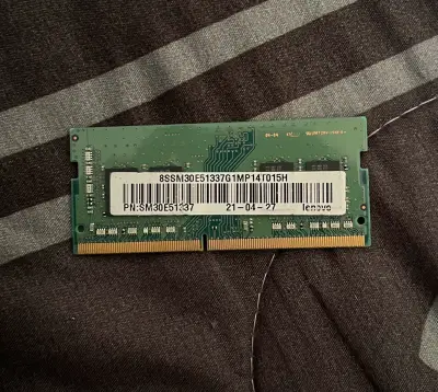 Memoria RAM Samsung 8GB DR4 pem - miniatura 2
