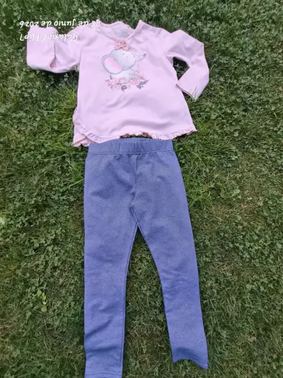 Conjunto infantil de polera y leggings - miniatura 1