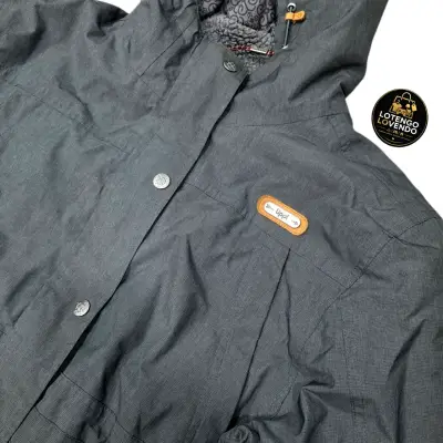 Chaqueta impermeable con capucha - miniatura 2
