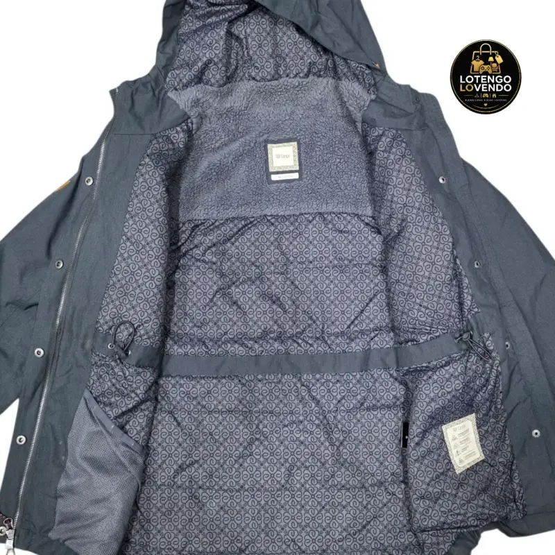 Chaqueta impermeable con capucha - 4