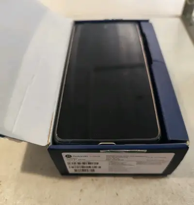 Moto G24 Power sin uso - miniatura 2